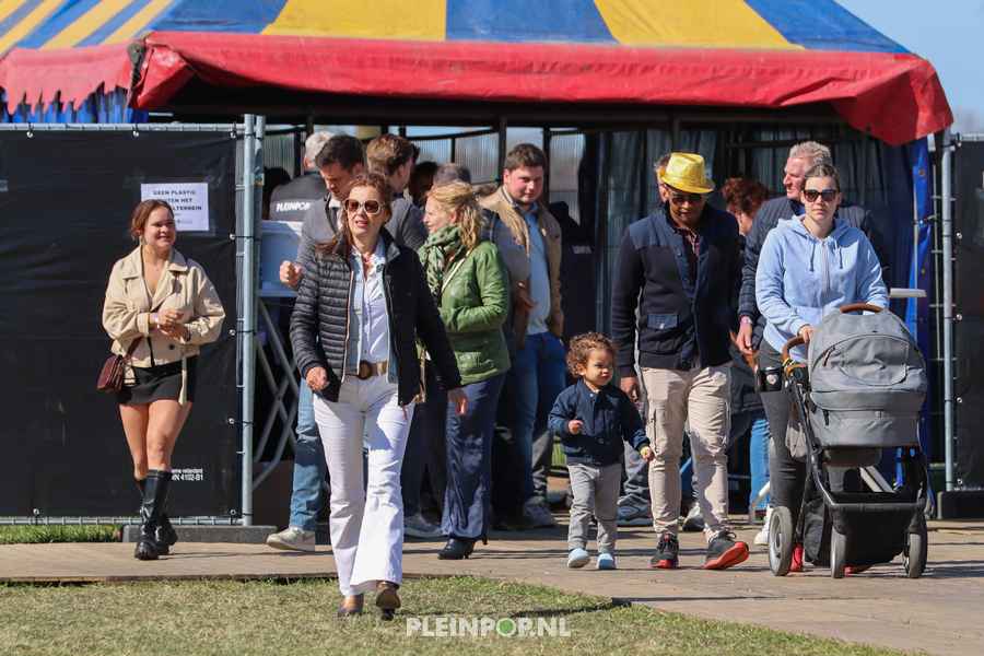 Sfeer Pleinpop Zondag (148)